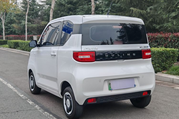 五菱汽车 宏光MINIEV 2022款 自在款 磷酸铁锂车身外观6005