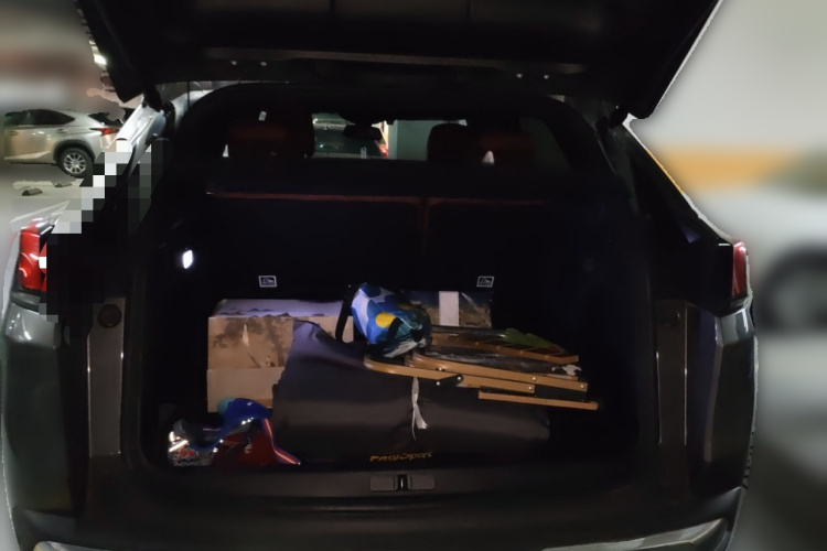 标致4008 2019款 400THP 豪华GT版局部细节23