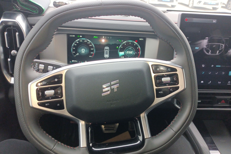 捷途旅行者 2023款 2.0T 四驱穿越PRO+中控内饰13