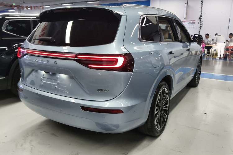 鸿蒙智行 问界M7 2024款 1.5T 后驱Plus版 5座车身外观6005