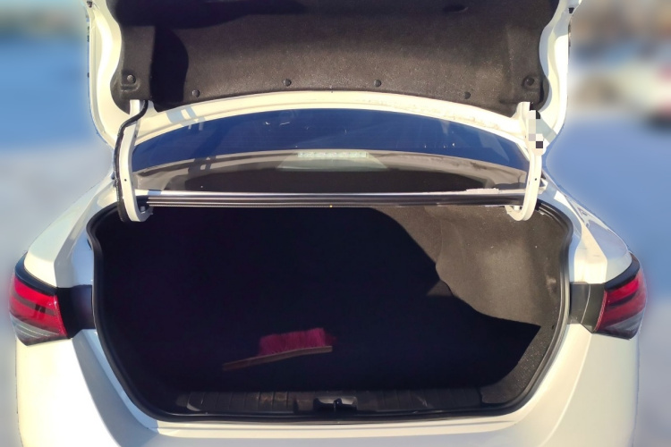 日产 轩逸 2026款 1.6L CVT省心版中控内饰23