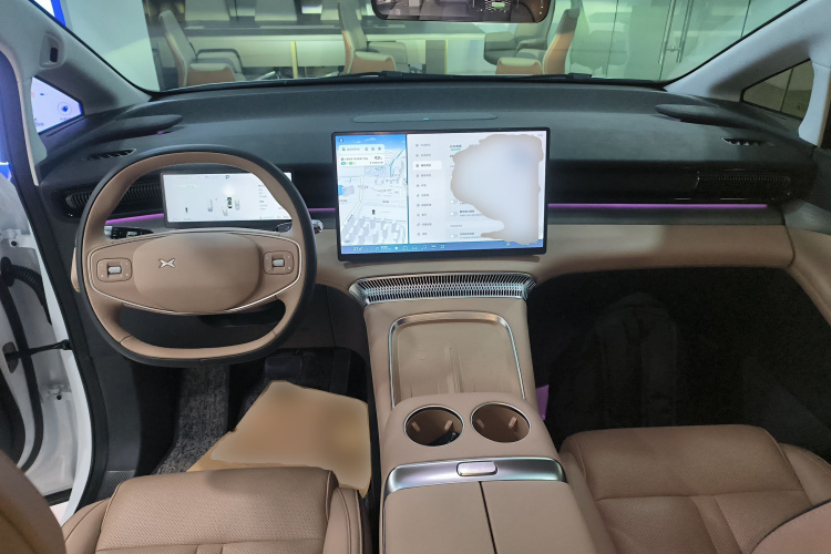 小鹏X9 2024款 702超长续航Max中控内饰12