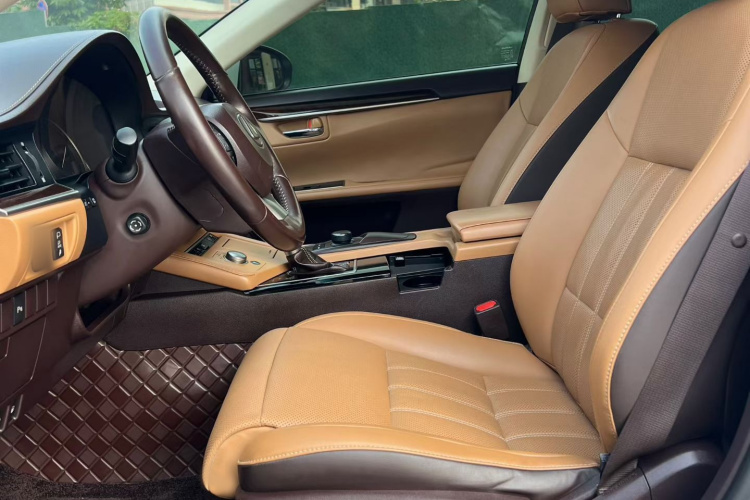 雷克萨斯ES 2015款 250 典雅版车身外观6003