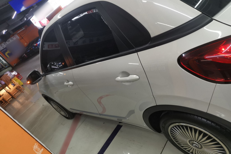 五菱汽车 五菱缤果 2023款 203km 轻享款车身外观6003