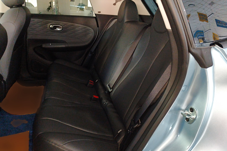 东风纳米 纳米01 2024款 330 Plus中控内饰21