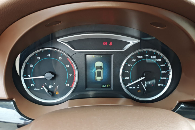 哈弗H7 2016款 蓝标H7 2.0T 自动豪华型局部细节14