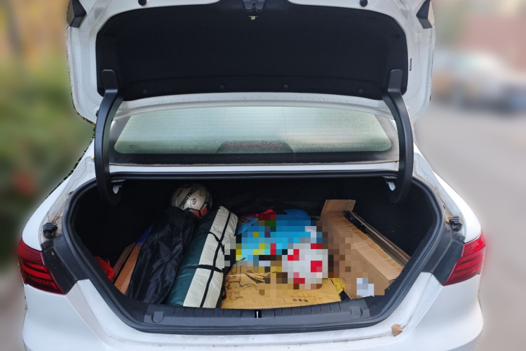 吉利汽车 缤瑞 2019款 200T DCT缤致版中控内饰23