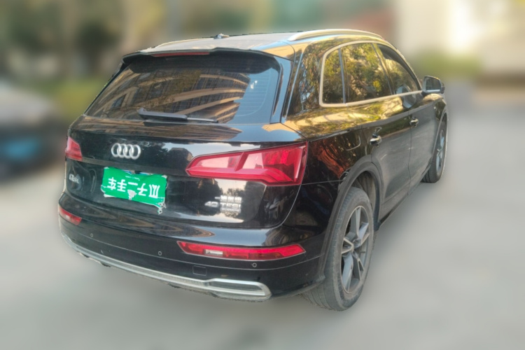奥迪Q5L 2020款 40 TFSI 荣享时尚型车身外观6005