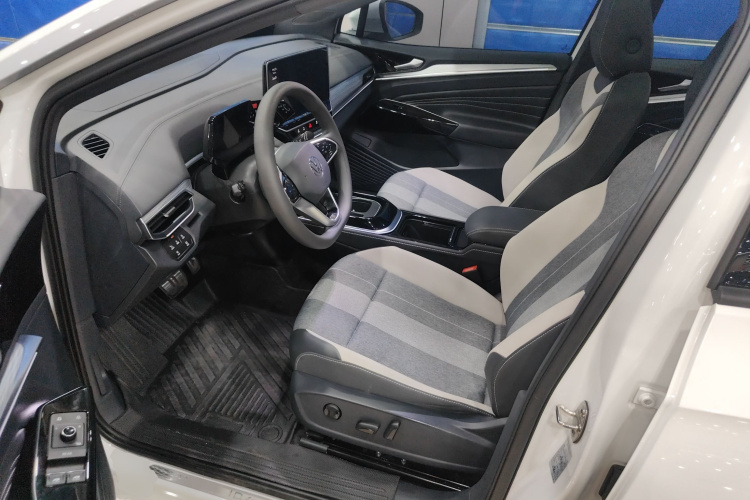 大众 ID.4 CROZZ 2022款 长续航PURE+版中控内饰19