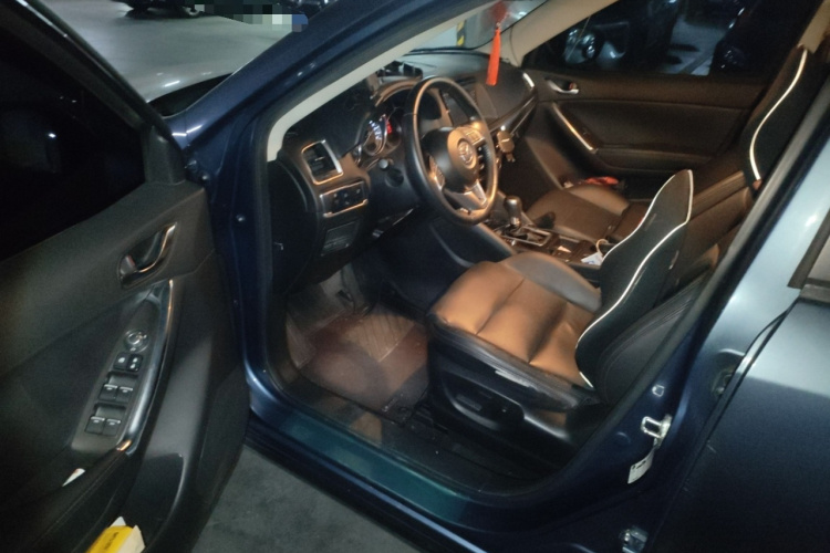 马自达CX-5 2015款 2.5L 自动四驱尊贵型中控内饰20