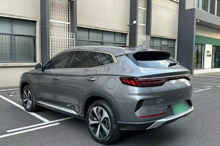 比亚迪 宋PLUS新能源 2021款 DM-i 110KM 旗舰型车身外观6007