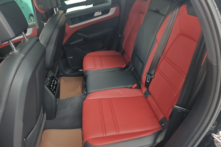 保时捷 2024款 Cayenne 3.0T中控内饰21