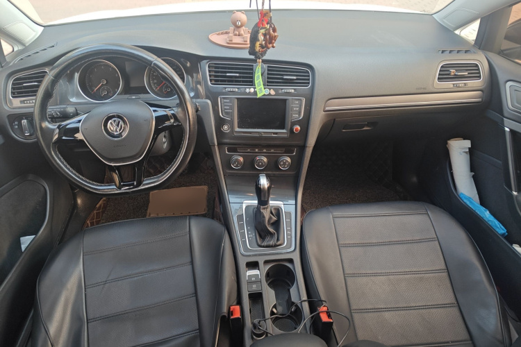 大众 高尔夫 2017款 1.6L 自动舒适百万辆纪念版中控内饰12