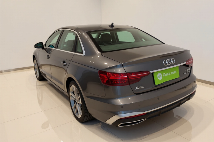 奥迪A4L 2020款 40 TFSI 时尚动感型车身外观5