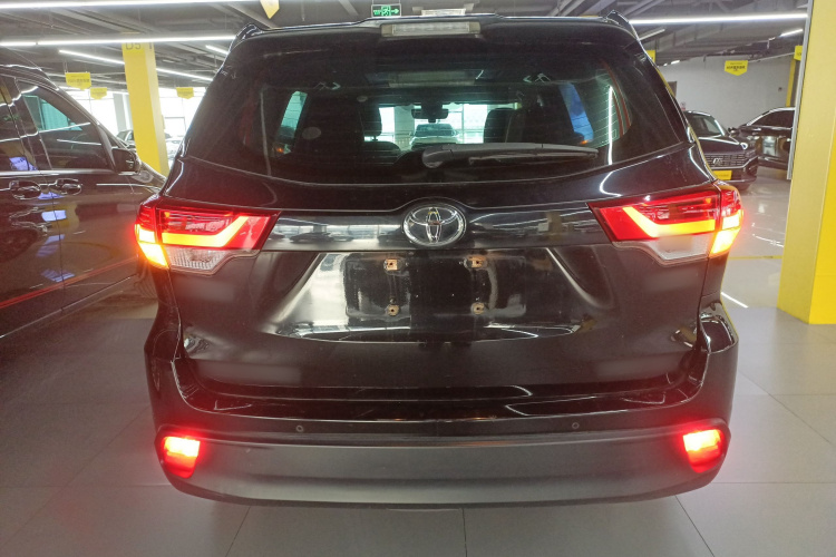 丰田 汉兰达 2018款 2.0T 四驱豪华版 7座 国VI车身外观6