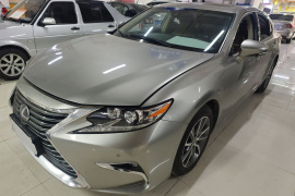 雷克萨斯ES 2015款 300h 舒适版