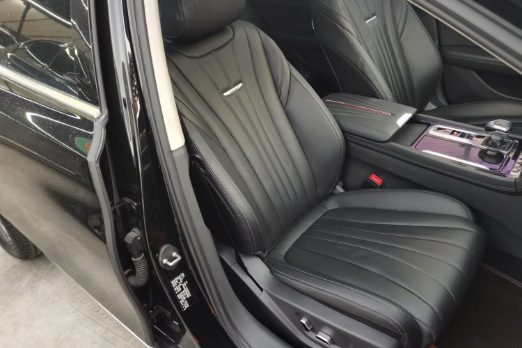 红旗H5 2023款 1.5T DCT智联旗韵版局部细节41