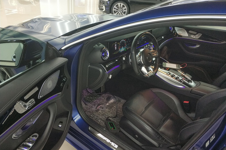 奔驰 2019款 AMG GT 50 四门跑车中控内饰20