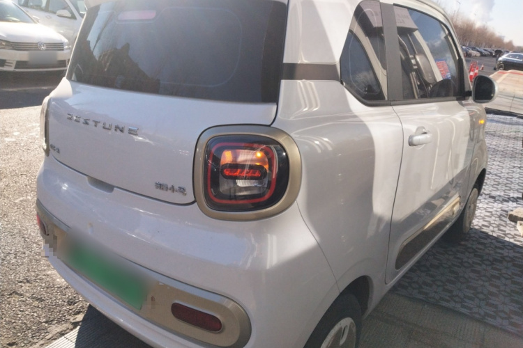 奔腾小马 2024款 170km 元气马车身外观7