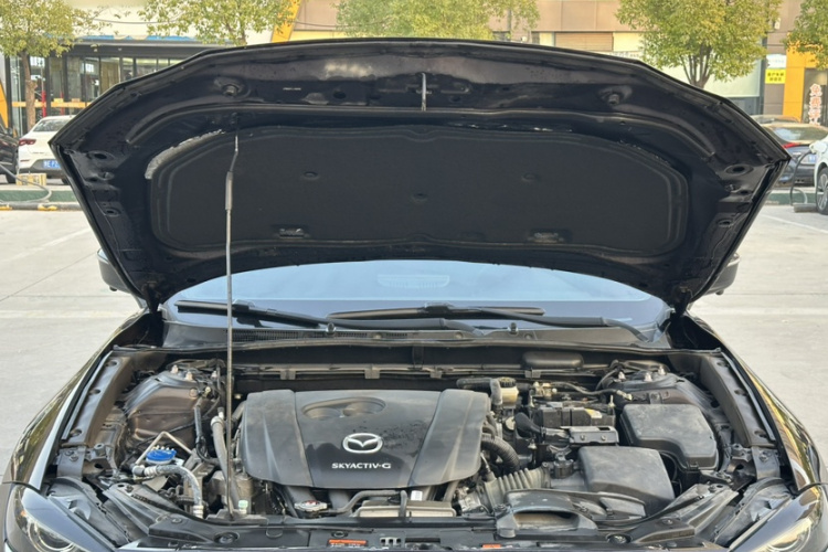 马自达CX-4 2021款 2.0L 自动两驱蓝天活力版局部细节24