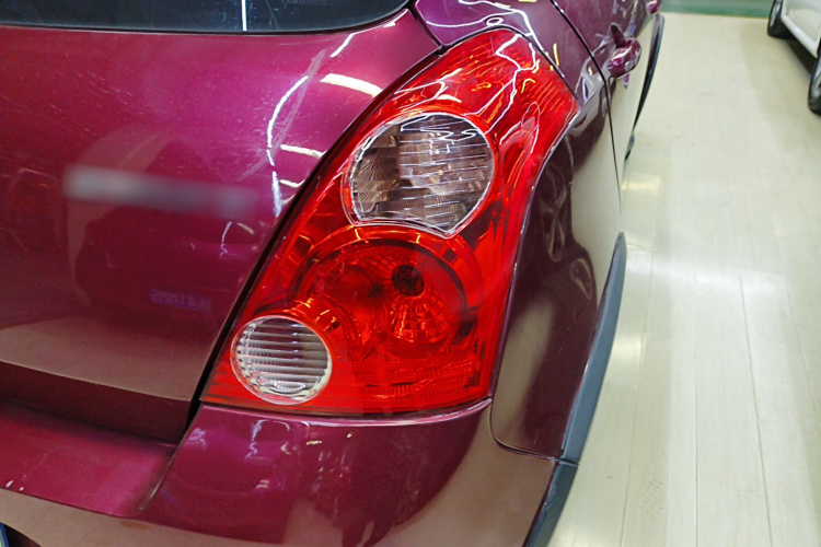 铃木 雨燕 2013款 1.5L 自动20周年限量版车身外观9