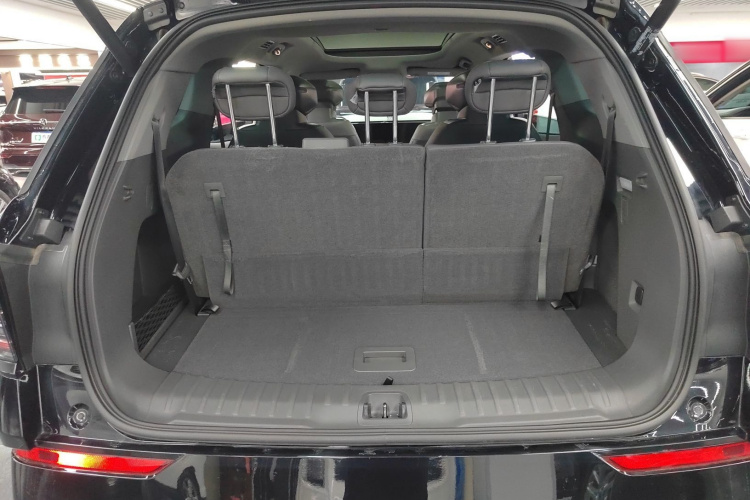 福特 2023款 锐界L 2.0T EcoBoost 四驱七座至尊型局部细节23