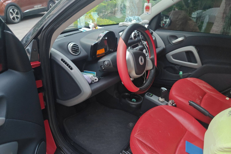 smart fortwo 2011款 1.0 MHD 敞篷激情版中控内饰7003