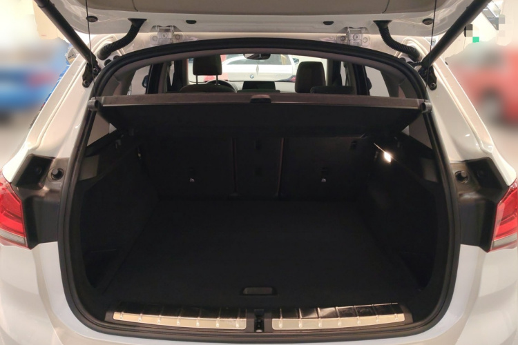 宝马X1 2022款 sDrive25Li 领先型中控内饰23