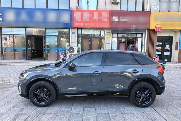 奥迪Q2L 2020款 35 TFSI 进取动感型车身外观6003