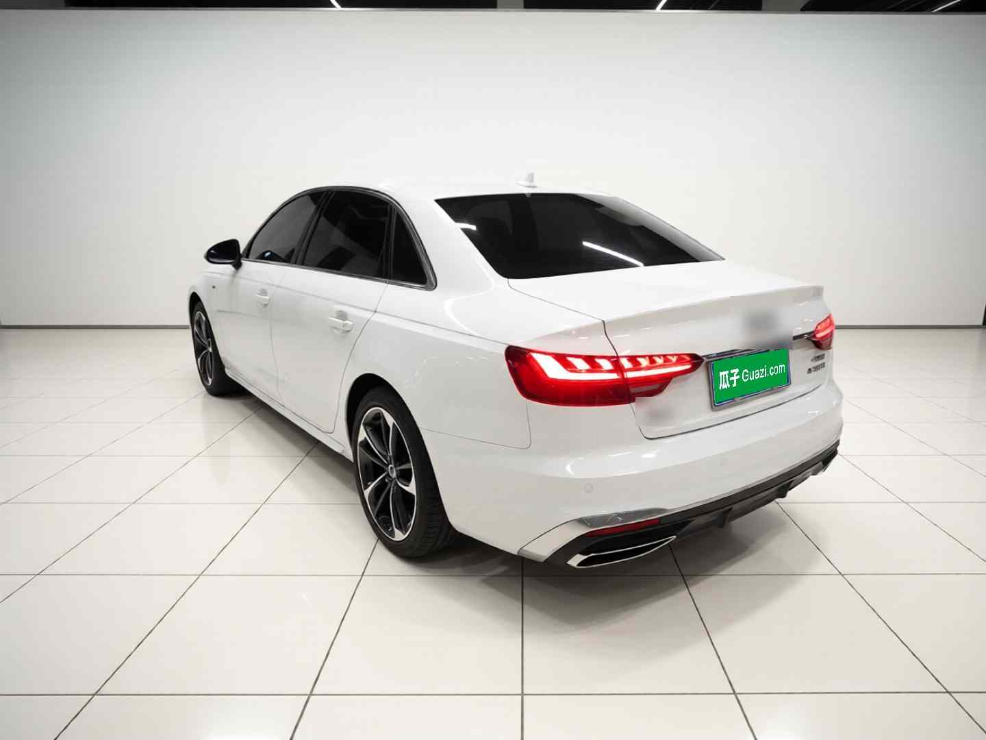 奥迪A4L 2024款 40 TFSI 时尚动感型(3)
