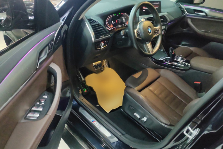 宝马X4 2021款 xDrive 25i M运动套装中控内饰7003