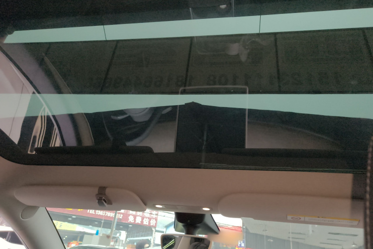 特斯拉 Model Y 2022款 长续航全轮驱动版局部细节22