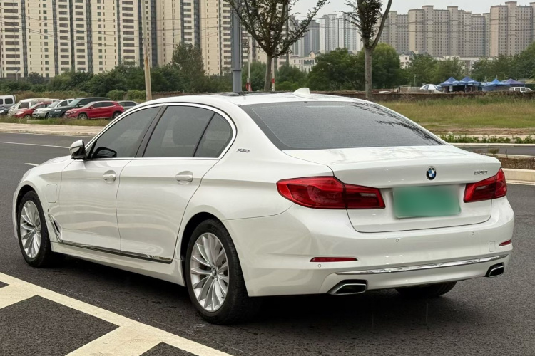 宝马5系新能源 2019款 530Le 豪华套装车身外观6005