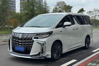 丰田 埃尔法 2021款 双擎 2.5L 尊贵版