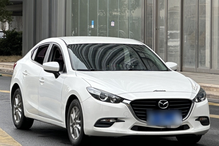 马自达3 昂克赛拉 2019款 云控版 三厢 1.5L 自动舒适型 国VI车身外观6004