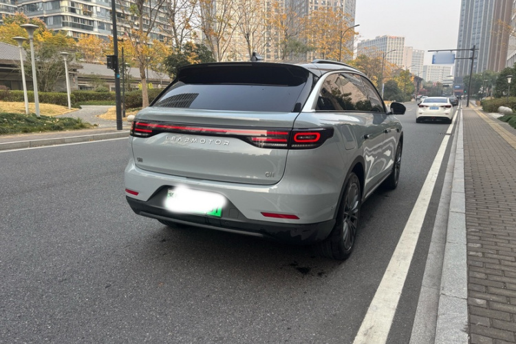零跑汽车 零跑C11 2024款 增程 300尊享版车身外观6001