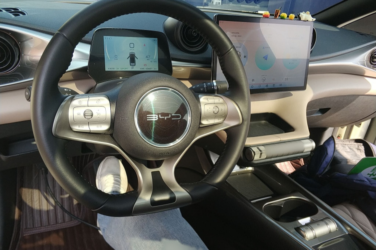 比亚迪 海豚 2021款 405km 时尚版中控内饰7002