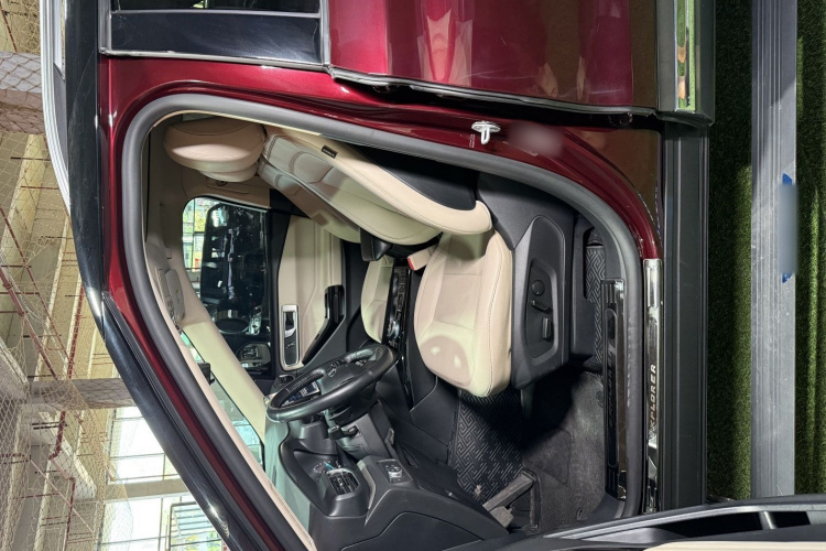 福特 探险者 2020款 EcoBoost 285 后驱风尚版 6座车身外观6008