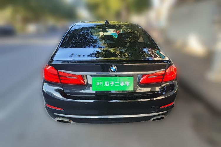 宝马5系 2018款 525Li 豪华套装车身外观6004