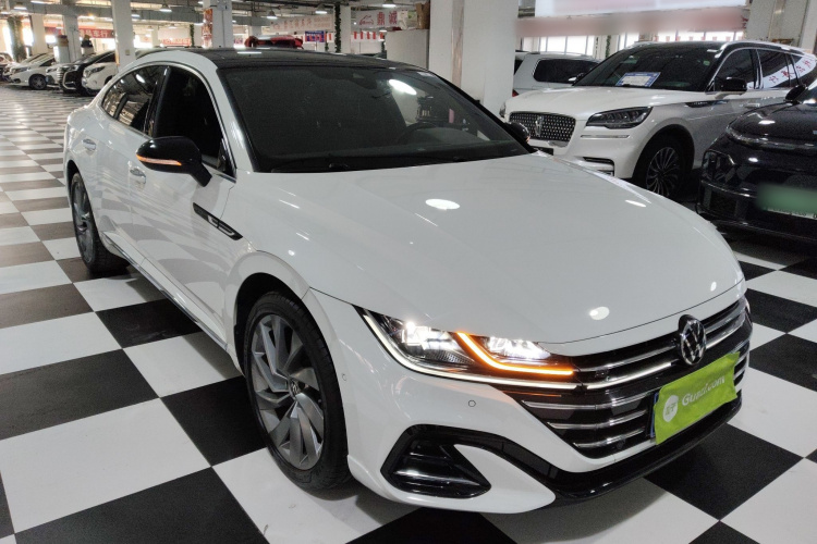 一汽-大众CC 2021款 380TSI 夺目版车身外观3
