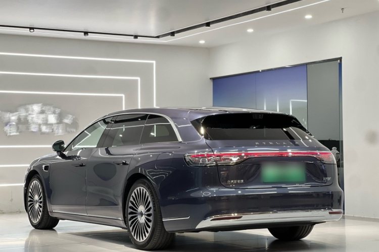 鸿蒙智行 享界S9T 2025款 增程 Ultra长续航版车身外观6004