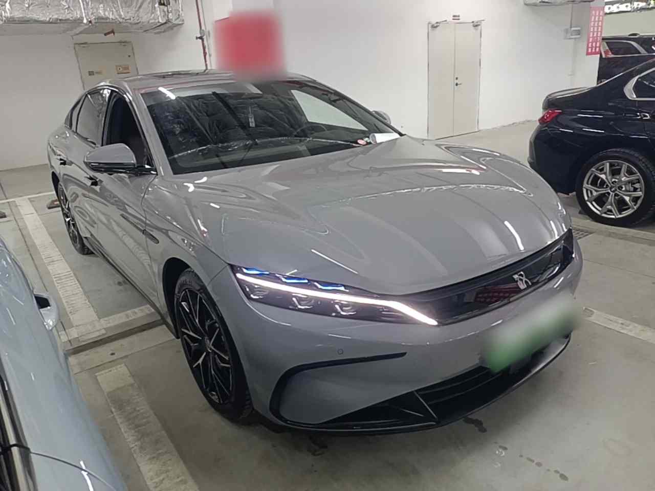 比亚迪 汉 2025款 DM-i 125KM尊贵型(5)