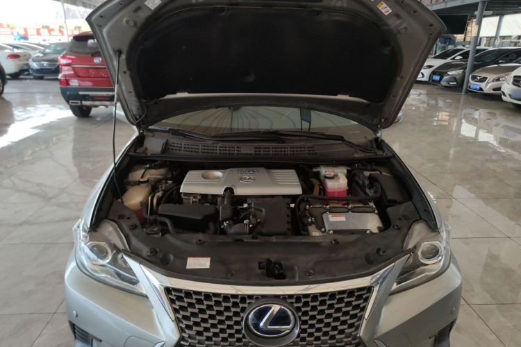 雷克萨斯CT 2017款 CT200h 精英版 单色 国VI机舱底盘24