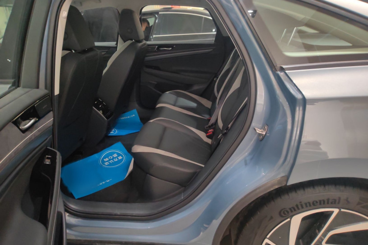 大众ID.7 VIZZION 2024款 PRO中控内饰7001