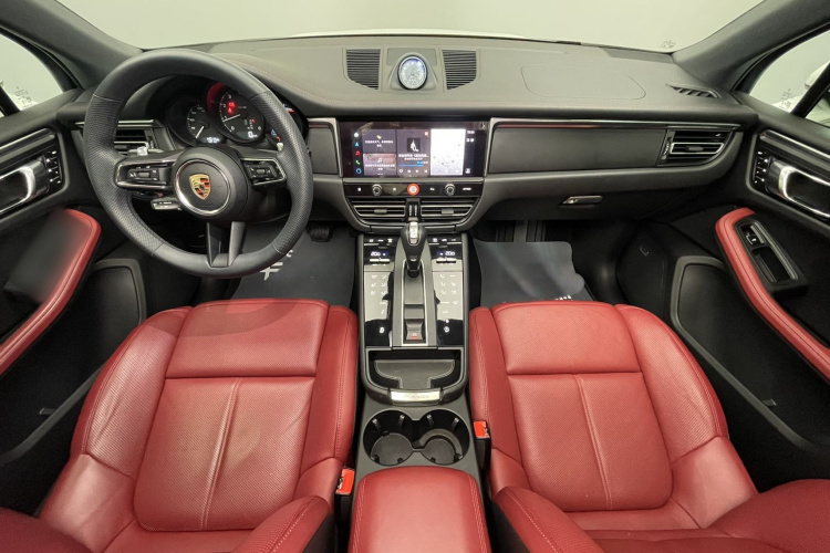 保时捷 2024款 Macan 2.0T中控内饰7002