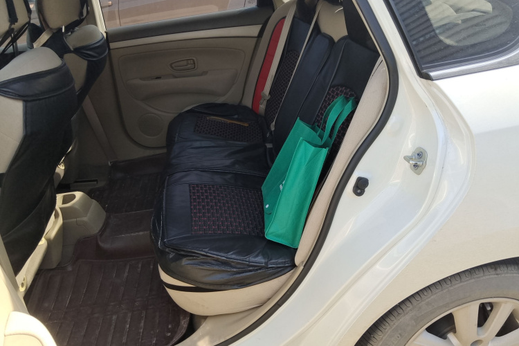 日产 轩逸 2016款 经典 1.6XE 自动领先版中控内饰21