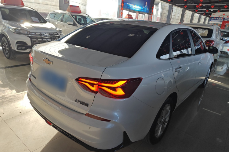 雪佛兰 科鲁泽 2024款 1.5L 双离合悦享版车身外观7