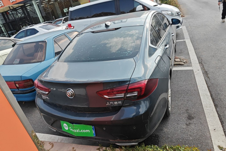 别克 君威 2019款 20T 豪华型 国VI车身外观6