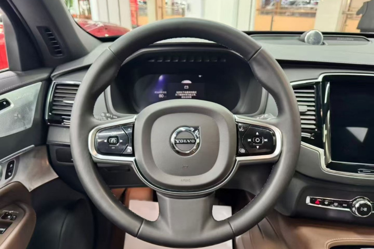 沃尔沃XC90 2024款 B6 智雅豪华版 7座中控内饰7003