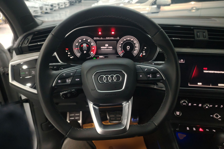 奥迪Q3 2024款 35 TFSI 时尚动感型局部细节13